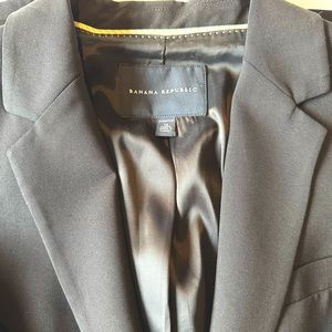 Banana Republic women’s suit jacket